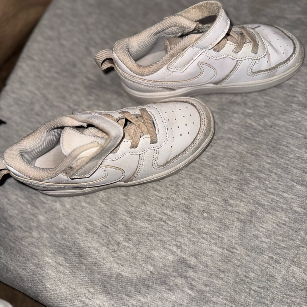 Nike Kids White and Gray Sneakers
